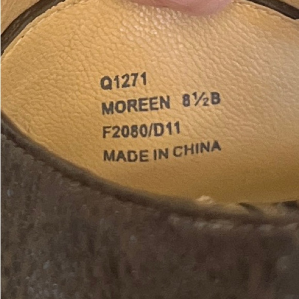COACH  Moreen Shiny Textured Lace-Up Stacked Heels in Olive size 8.5M 🫒 - Picture 14 of 16
